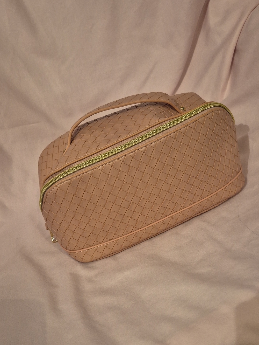 NWOT Woven Travel Cosmetic Bag - Blush Pink